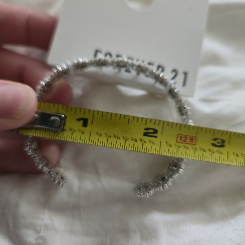 Forever 21 Silver Floral Cuff Bracelet – Adjustable Fit - Picture 3 of 4
